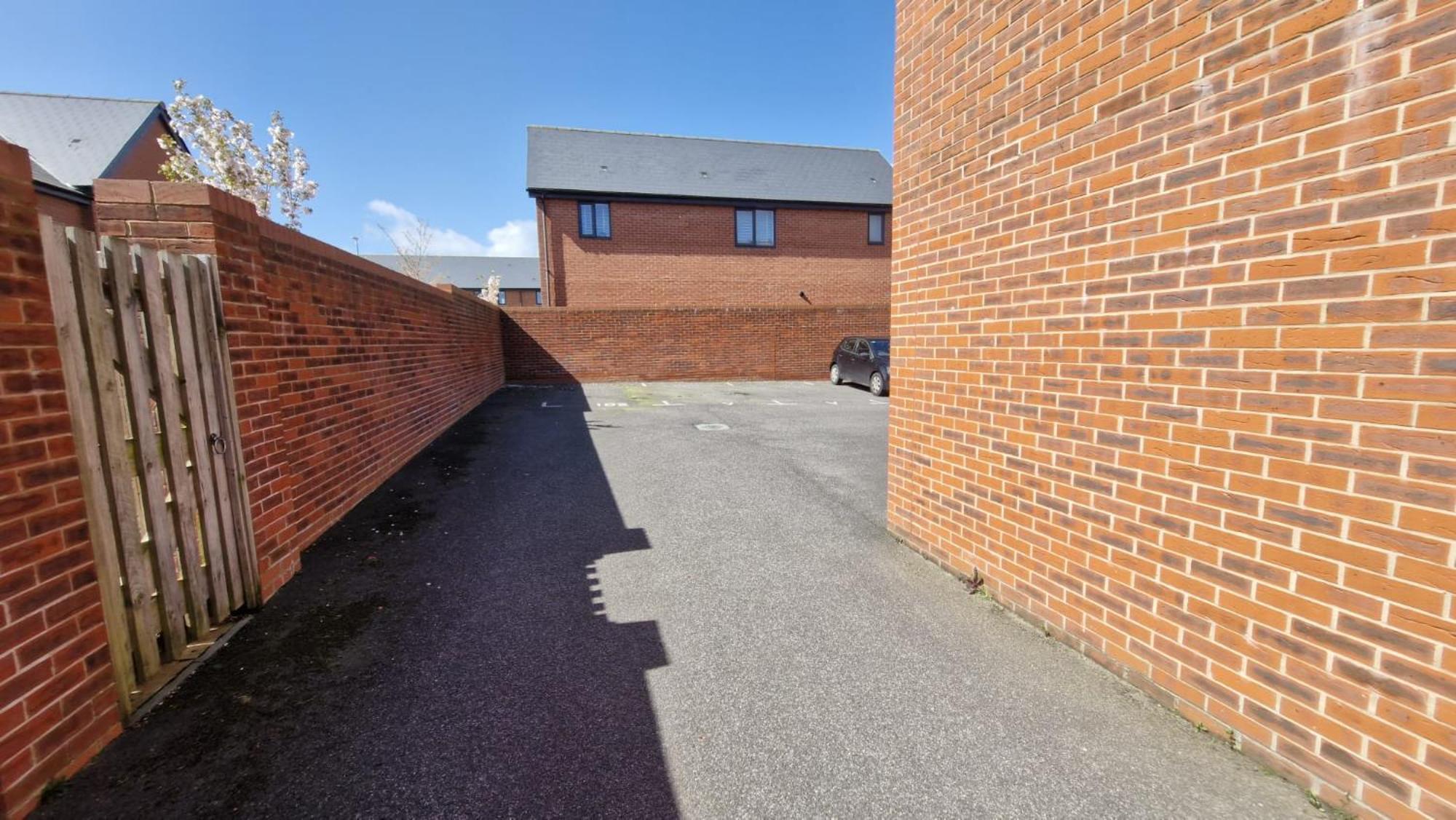 Modern Double Room With En-Suite, Parking & Fast Wifi - Close To Beach Sandgate Eksteriør billede